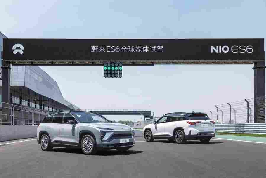 nio es6 2018 7064 21 Car A4 Photo Print
