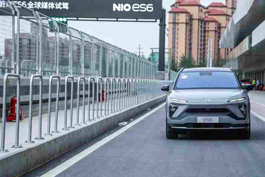 nio es6 2018 7064 35 Car A4 Photo Print