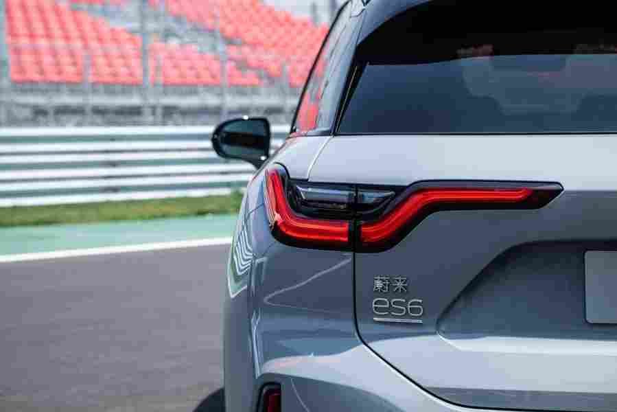 nio es6 2018 7064 49 Car A4 Photo Print