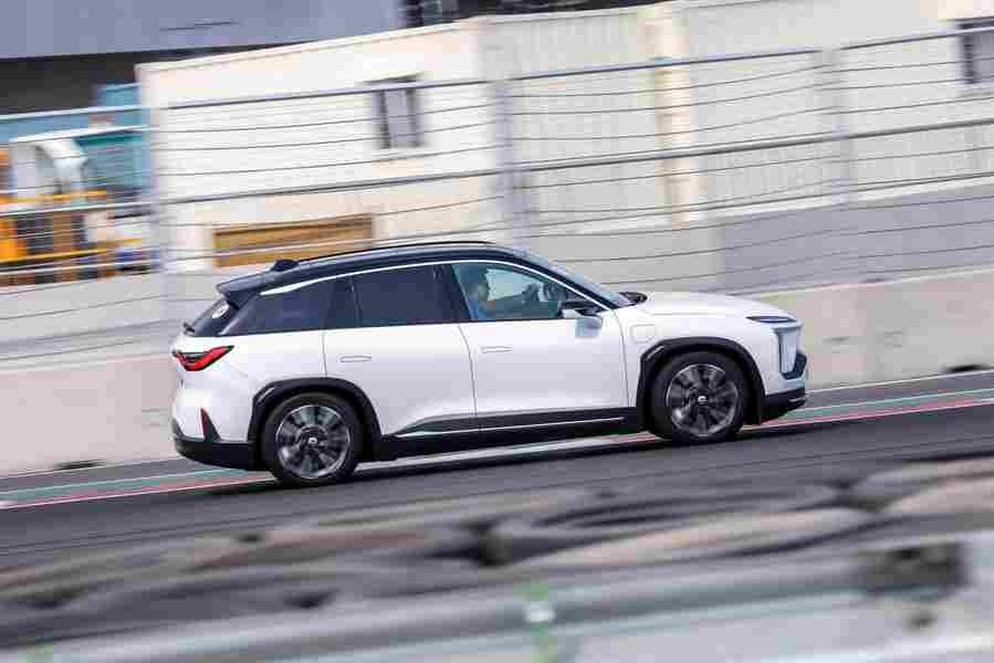 nio es6 2018 7064 84 Car A4 Photo Print