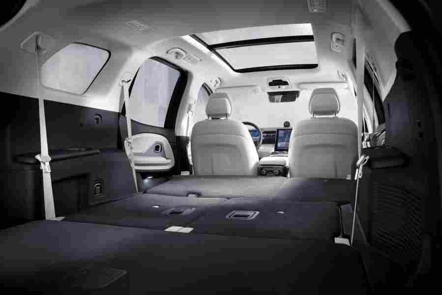 nio es8 2018 7065 30 Car A4 Photo Print