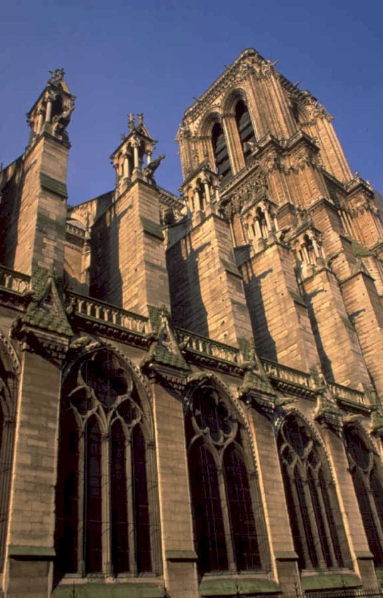 notre dame facade 1 1980s 1990s A4 Photo Print