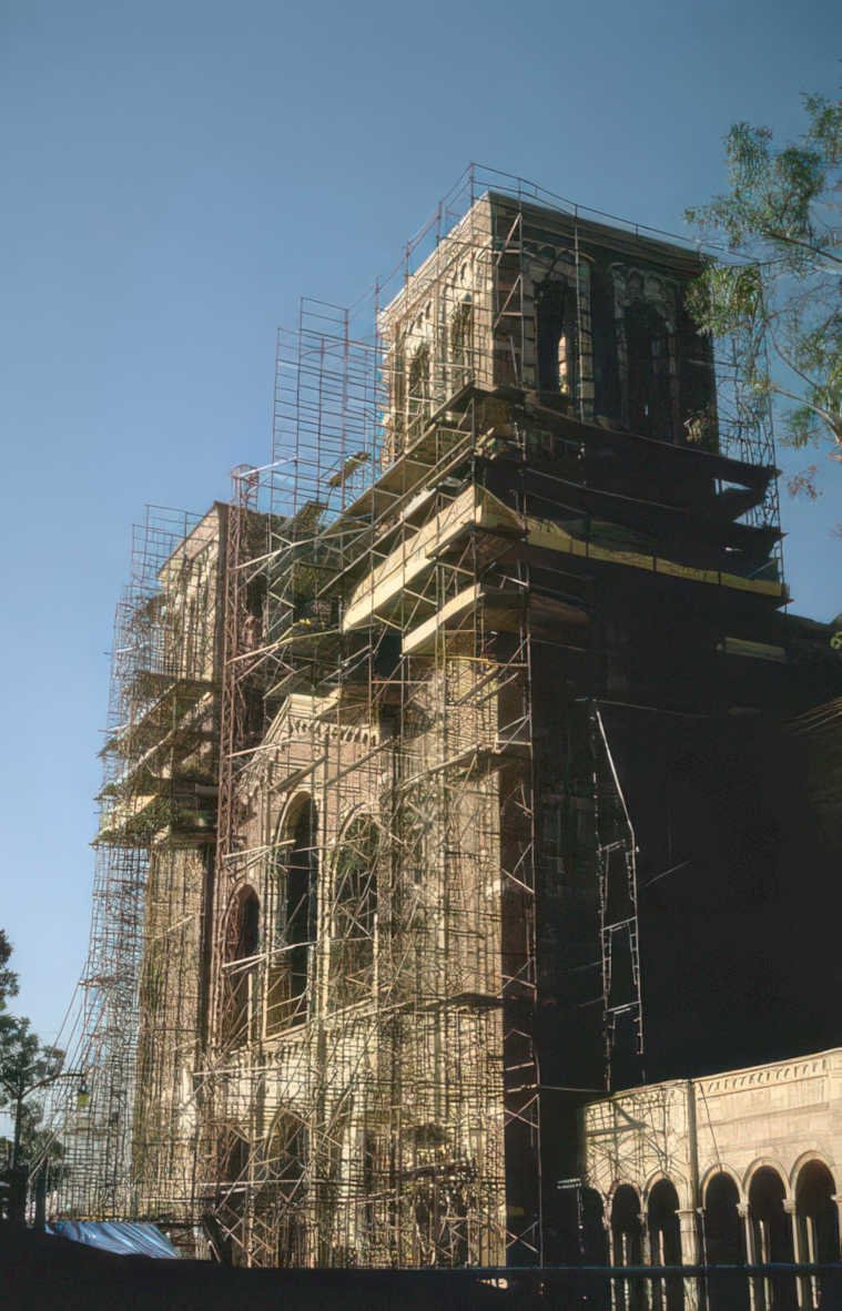 notre dame scaffolding Vintage A4 Photo Print