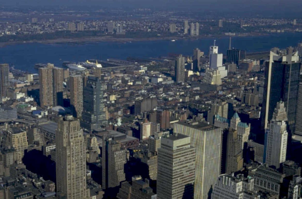 nyc midtown harbor 1980s 1990s A4 Photo Print
