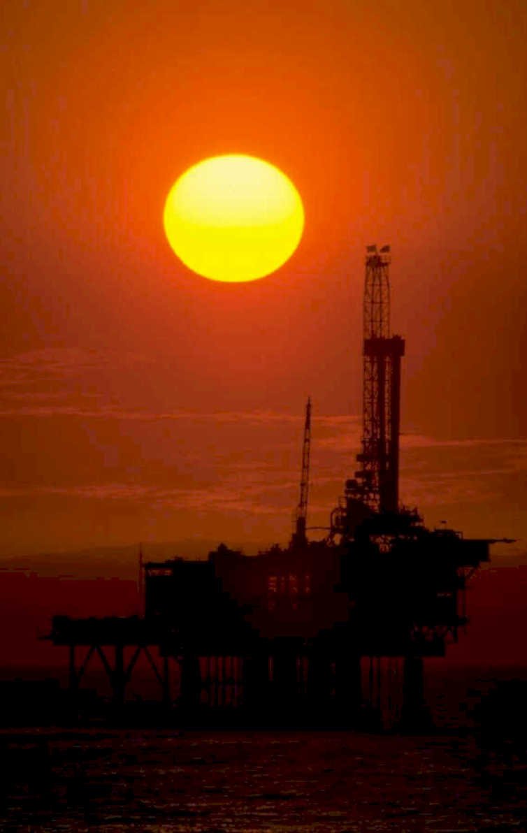 oil rig sunset 2 1980s 1990s A4 Photo Print