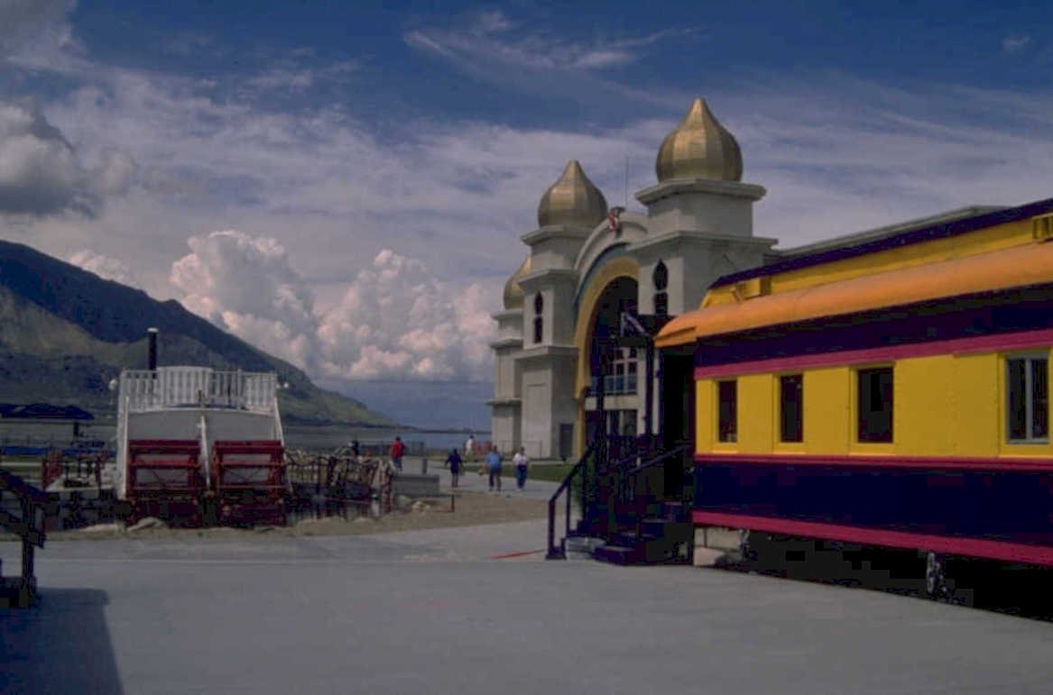 okanagan railway mosque 1980s 1990s A4 Photo Print