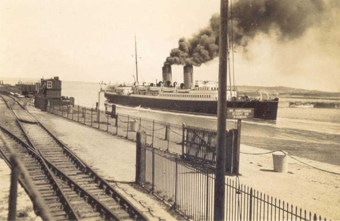 olympic dock shipVintage 1880s 1900s A4 Photo Print