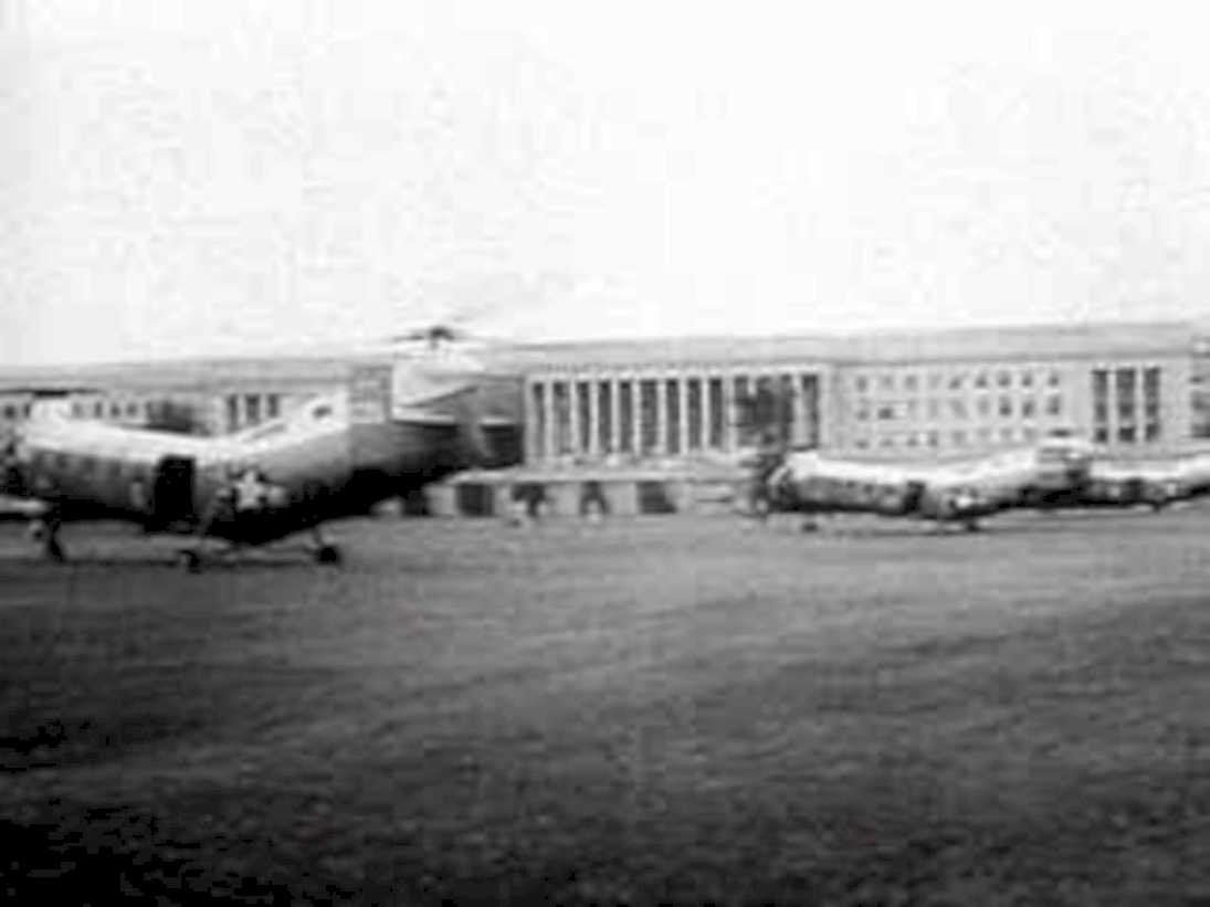 p 38 lightning1980s 1990s A4 Photo Print