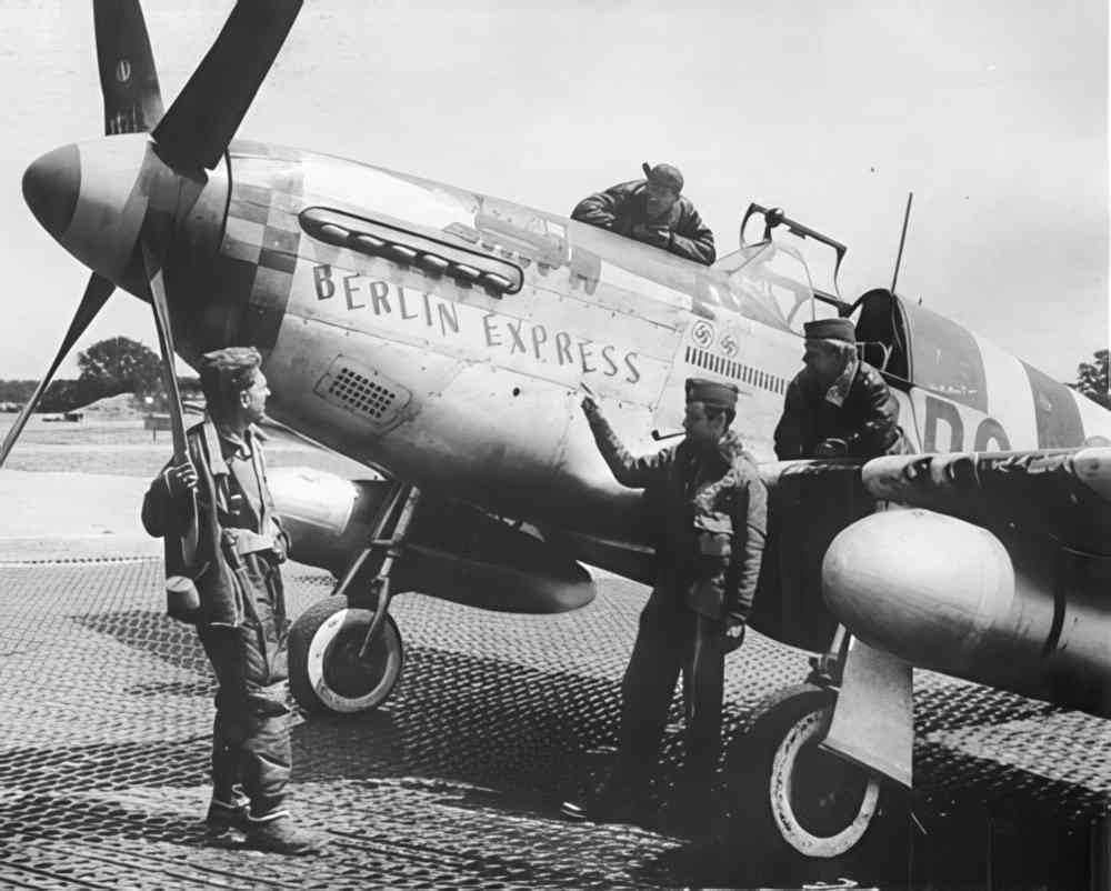 p51 berlin express Vintage world war A4 Photo Print