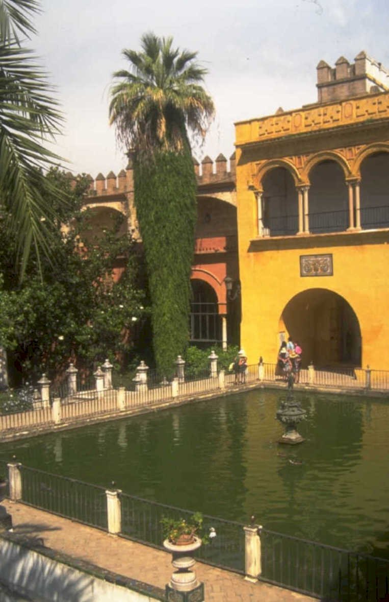 palacio pool fountain 1980s 1990s A4 Photo Print