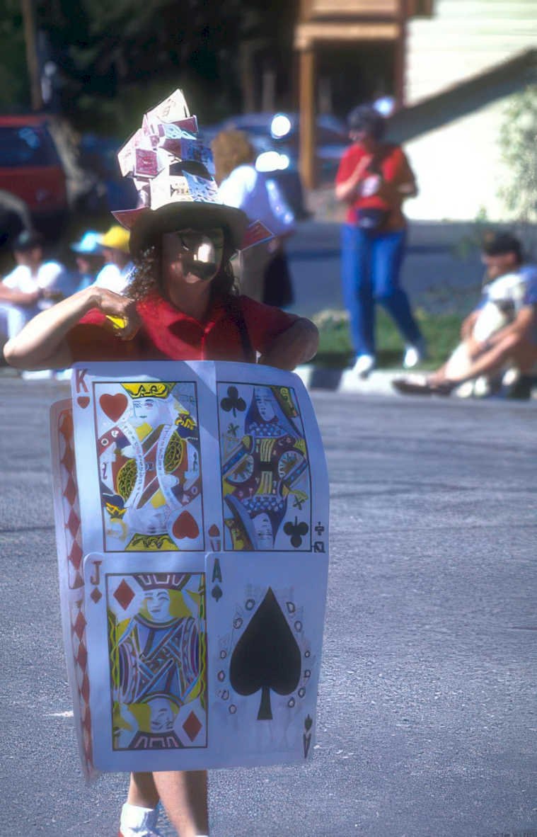 parade hearts queen Vintage A4 Photo Print
