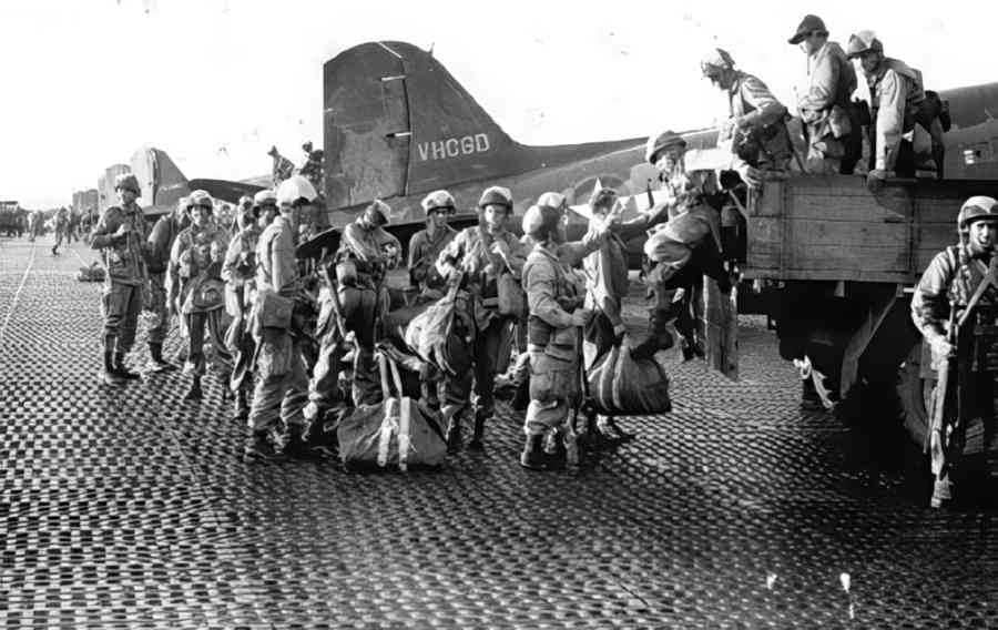 paratroopers normandy dday Vintage world war A4 Photo Print