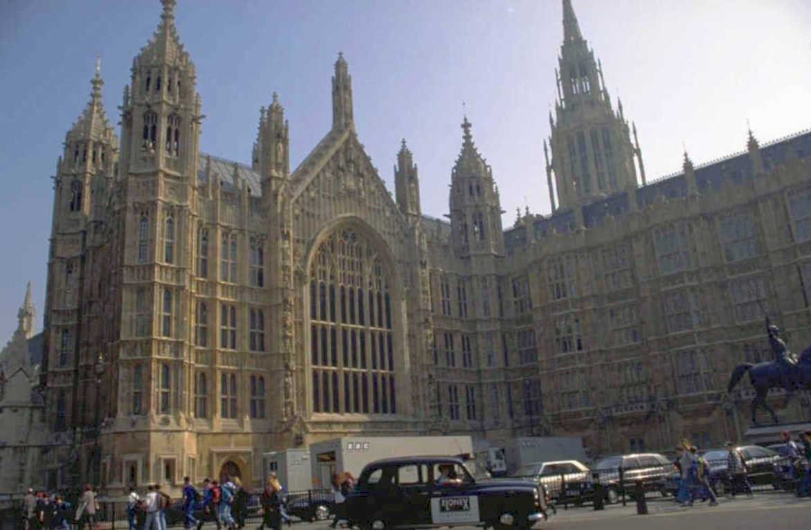 parliament square ford 1980s 1990s A4 Photo Print