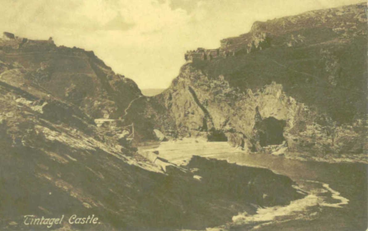 pitagel castle cliffVintage 1880s 1900s A4 Photo Print