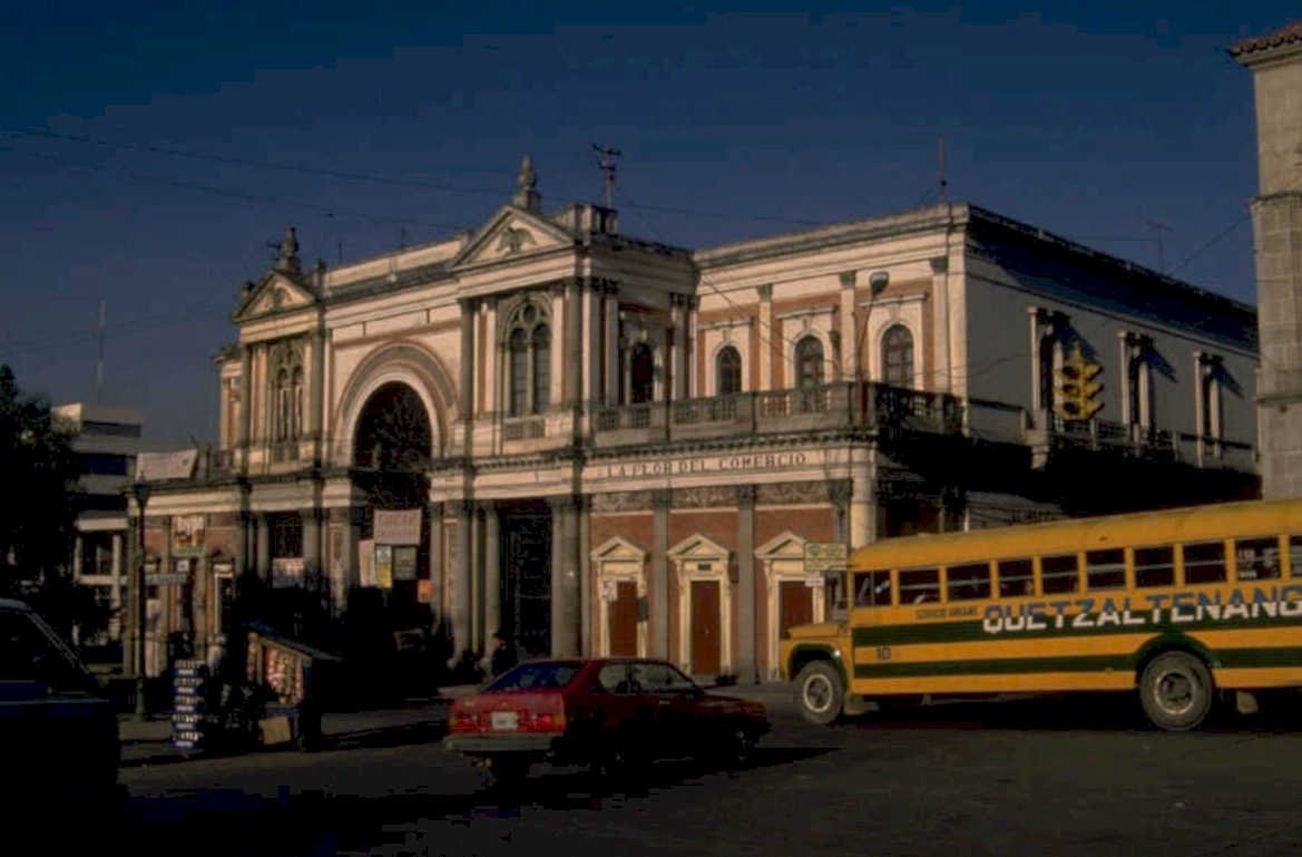 plaza del comercio 1980s 1990s A4 Photo Print