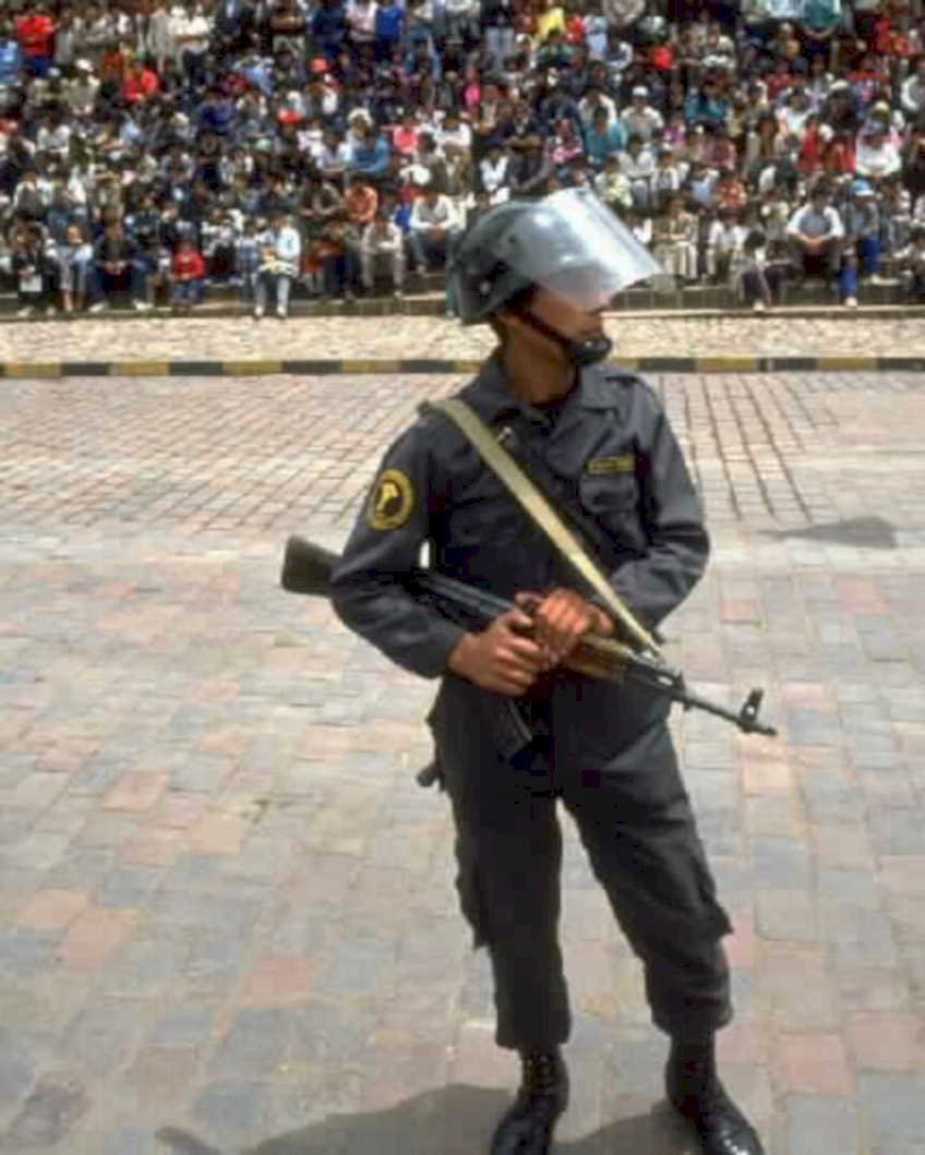 protest security quito1980s 1990s A4 Photo Print