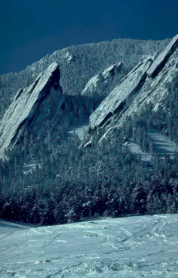 red rocks winter GIGA 2