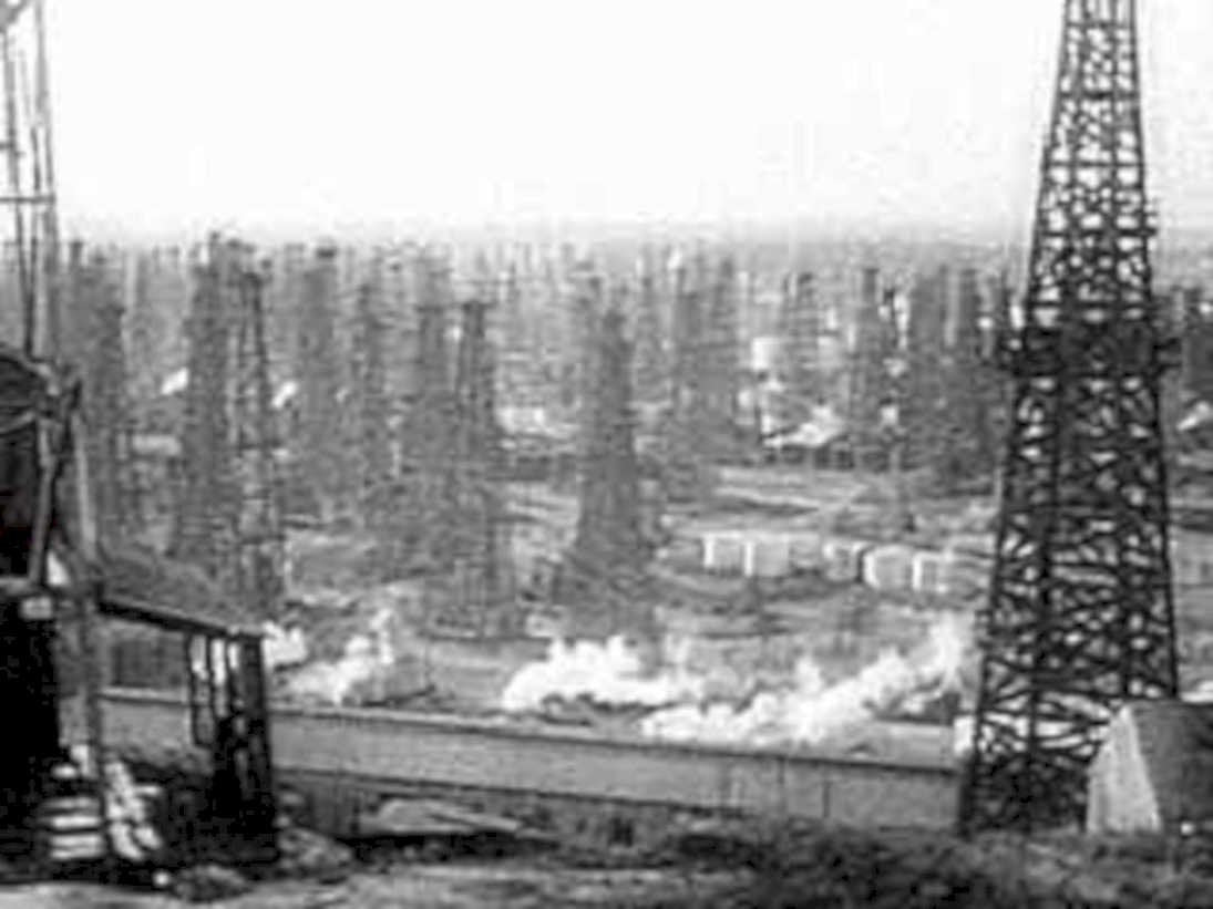 refinery towers horizon1980s 1990s A4 Photo Print