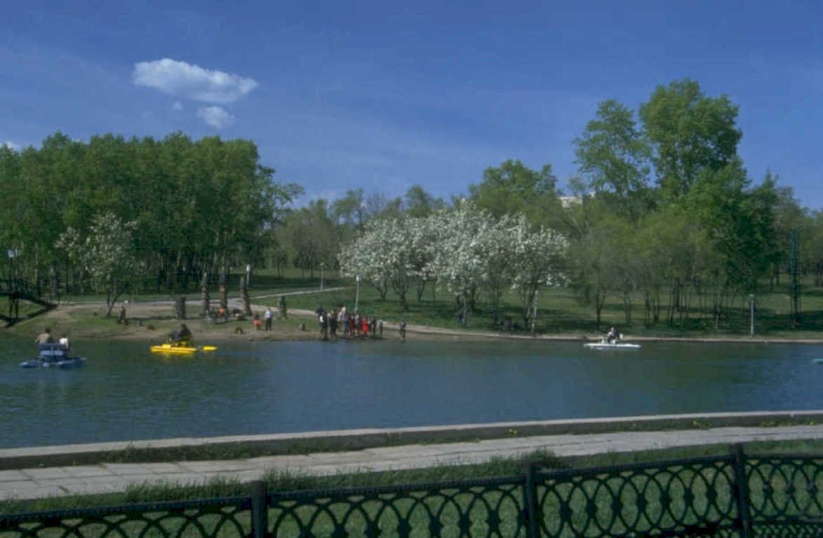 riverbank spring moscow 1980s 1990s A4 Photo Print