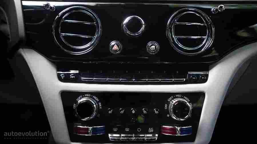 rolls royce ghost extented 86 Car A4 Photo Print