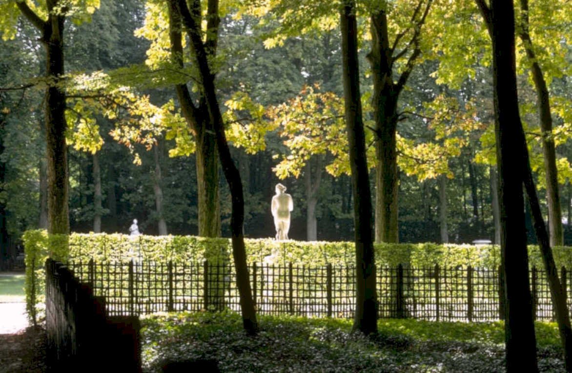 roman statue versailles 1980s 1990s A4 Photo Print