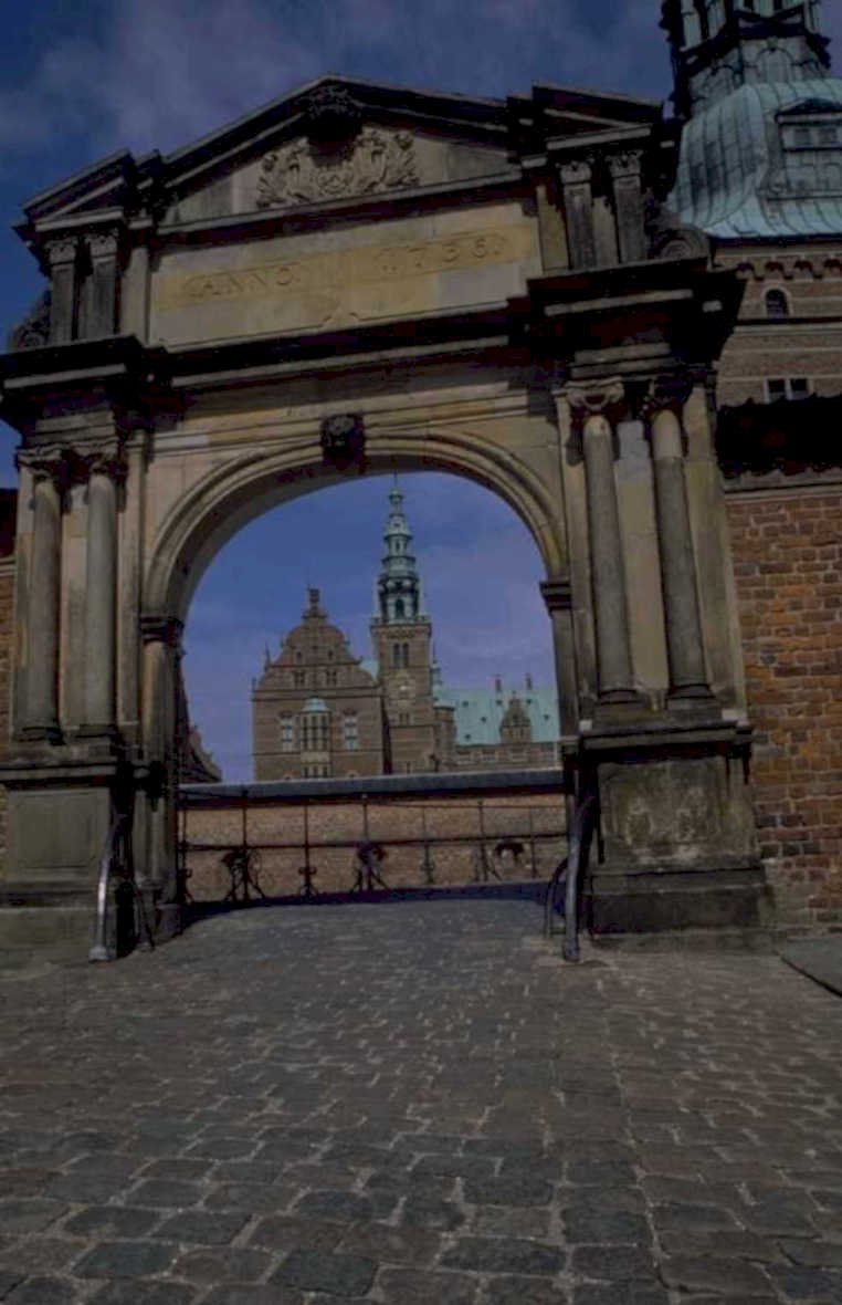 rosenborg castle gate 1980s 1990s A4 Photo Print