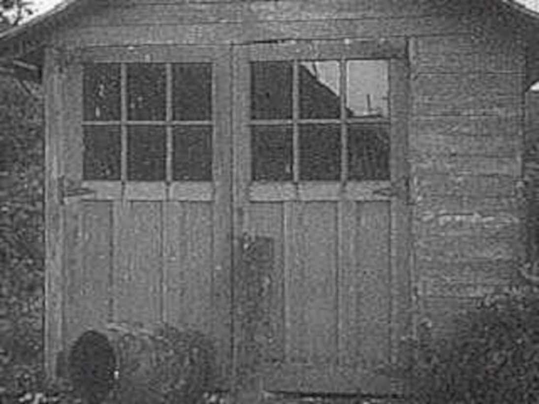 shed backyard exterior1980s 1990s A4 Photo Print