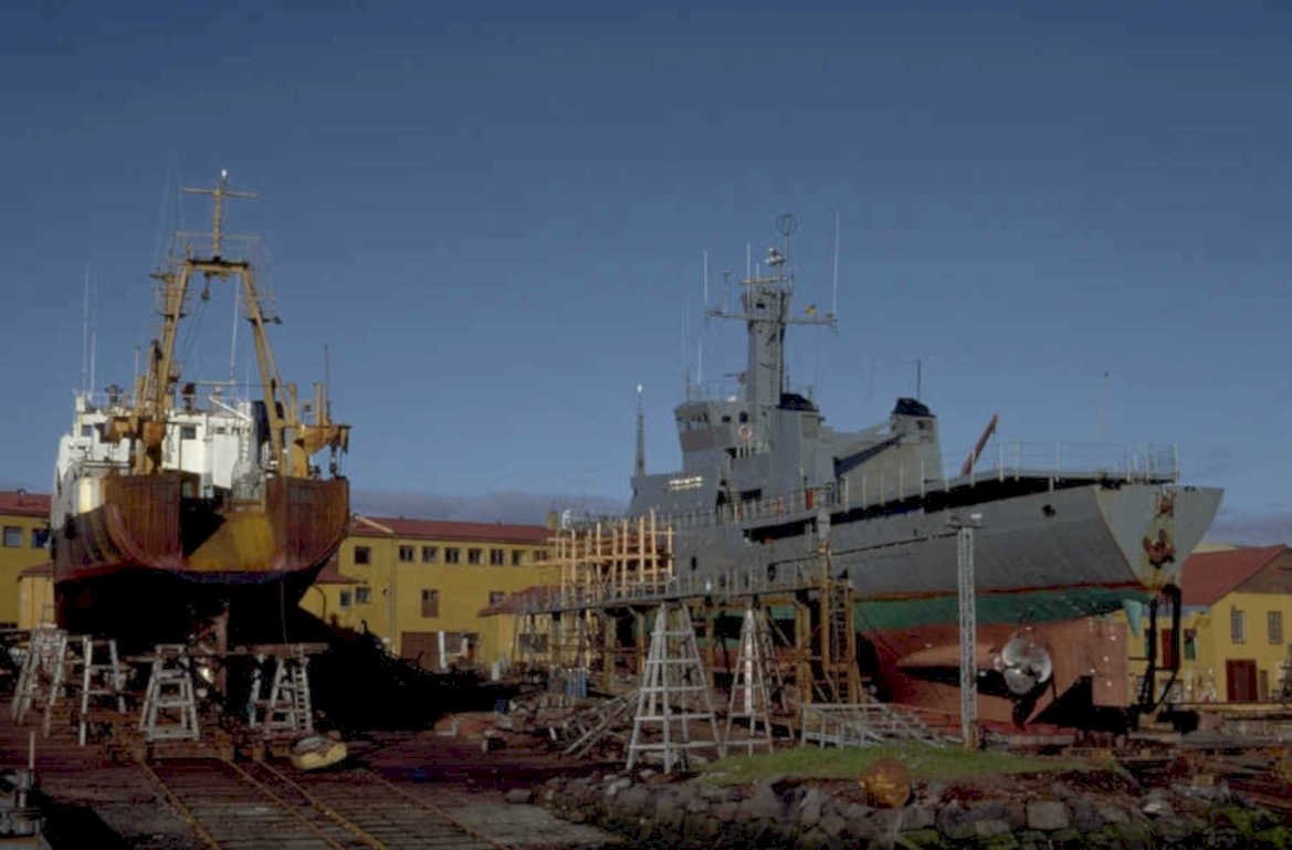 shipyard naval vessel 1980s 1990s A4 Photo Print