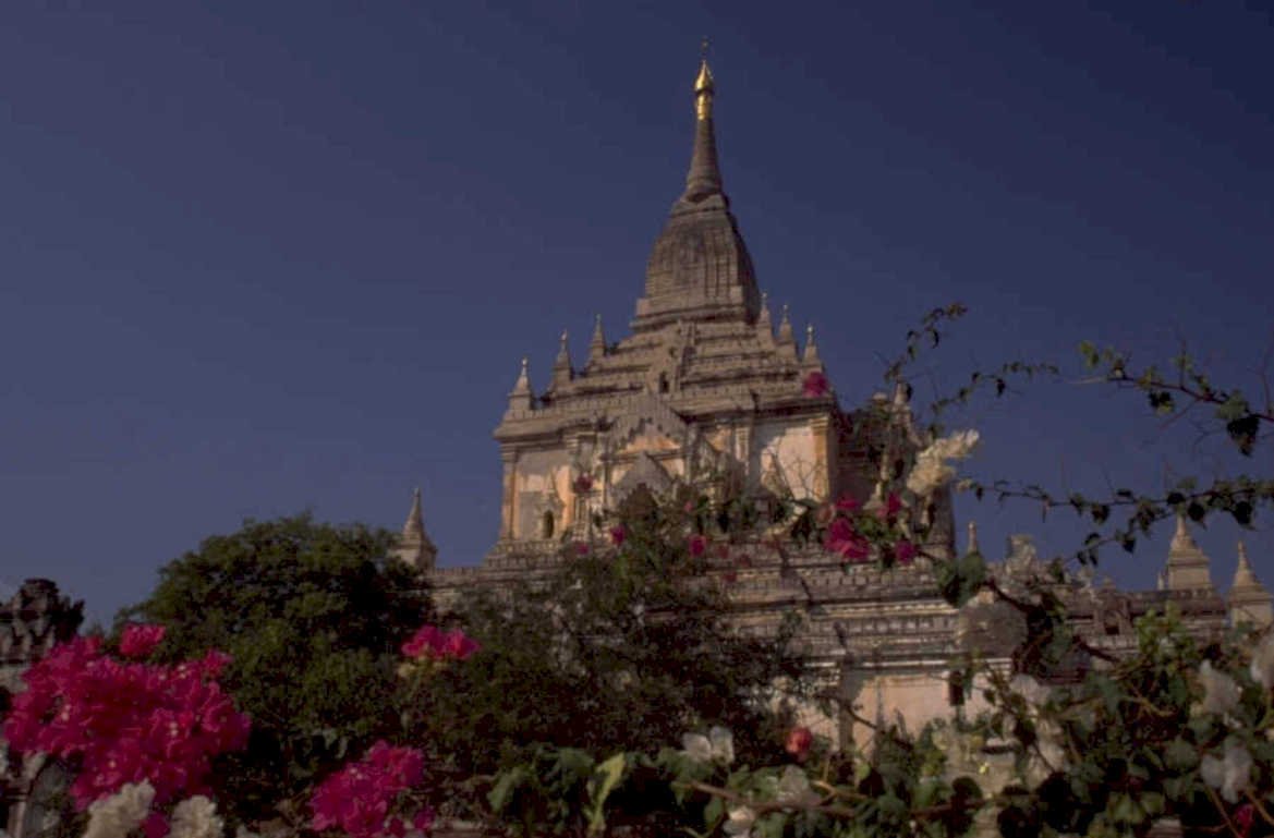 shwezigon pagoda sunset 1980s 1990s A4 Photo Print