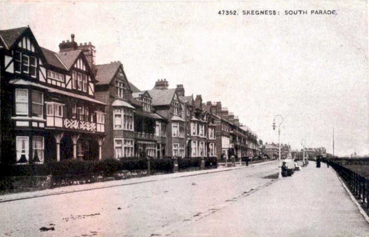 skegness south paradeVintage 1880s 1900s A4 Photo Print