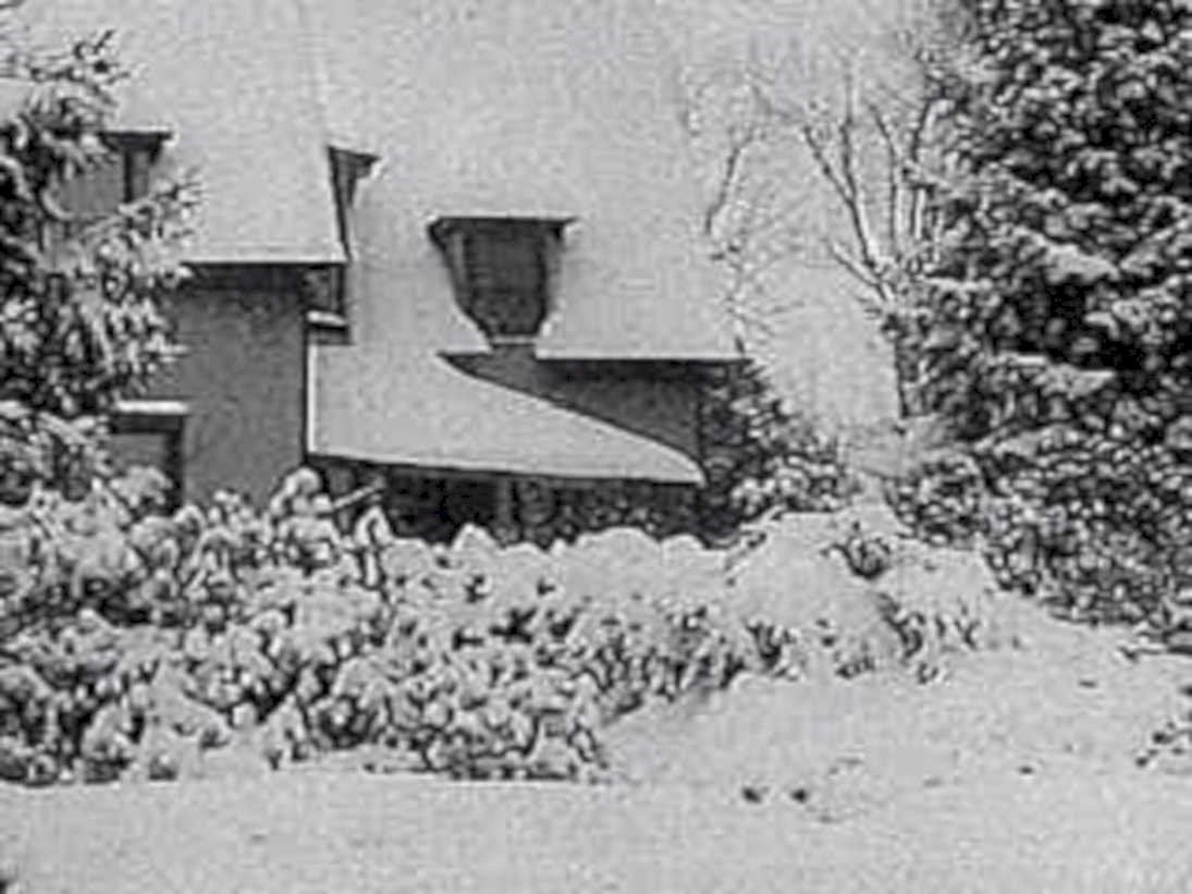 snow house woods1980s 1990s A4 Photo Print
