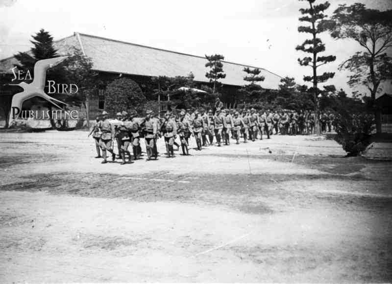 soldiers drill birds Vintage world war A4 Photo Print