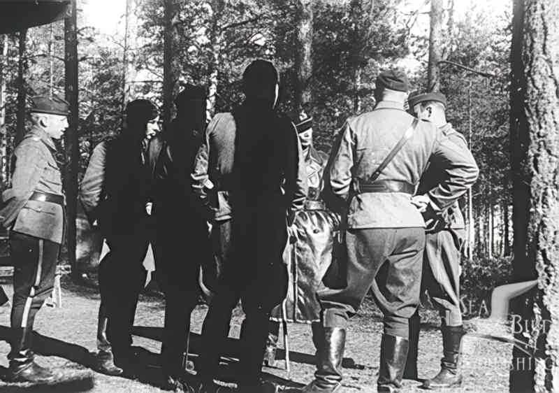 soviet soldiers winter 1 Vintage world war A4 Photo Print