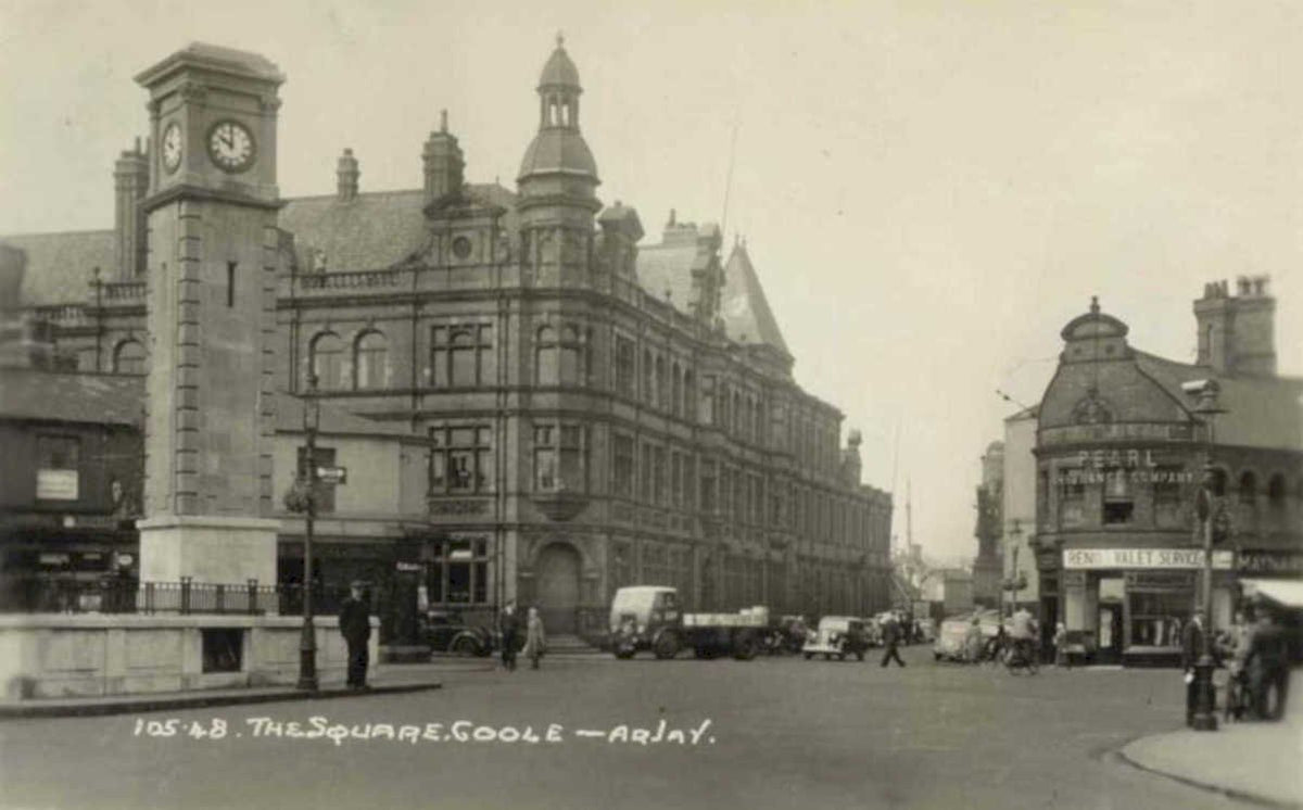 square goole pearlVintage 1880s 1900s A4 Photo Print