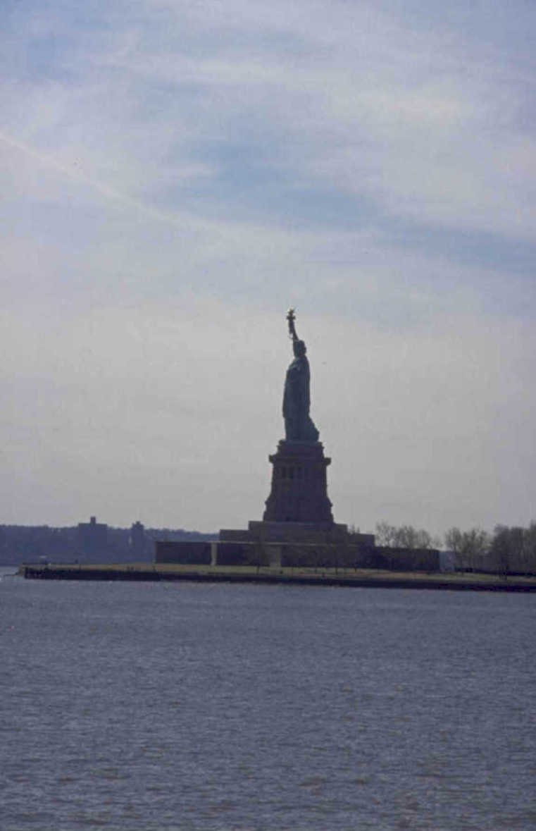 statue liberty harbor 2 1980s 1990s A4 Photo Print