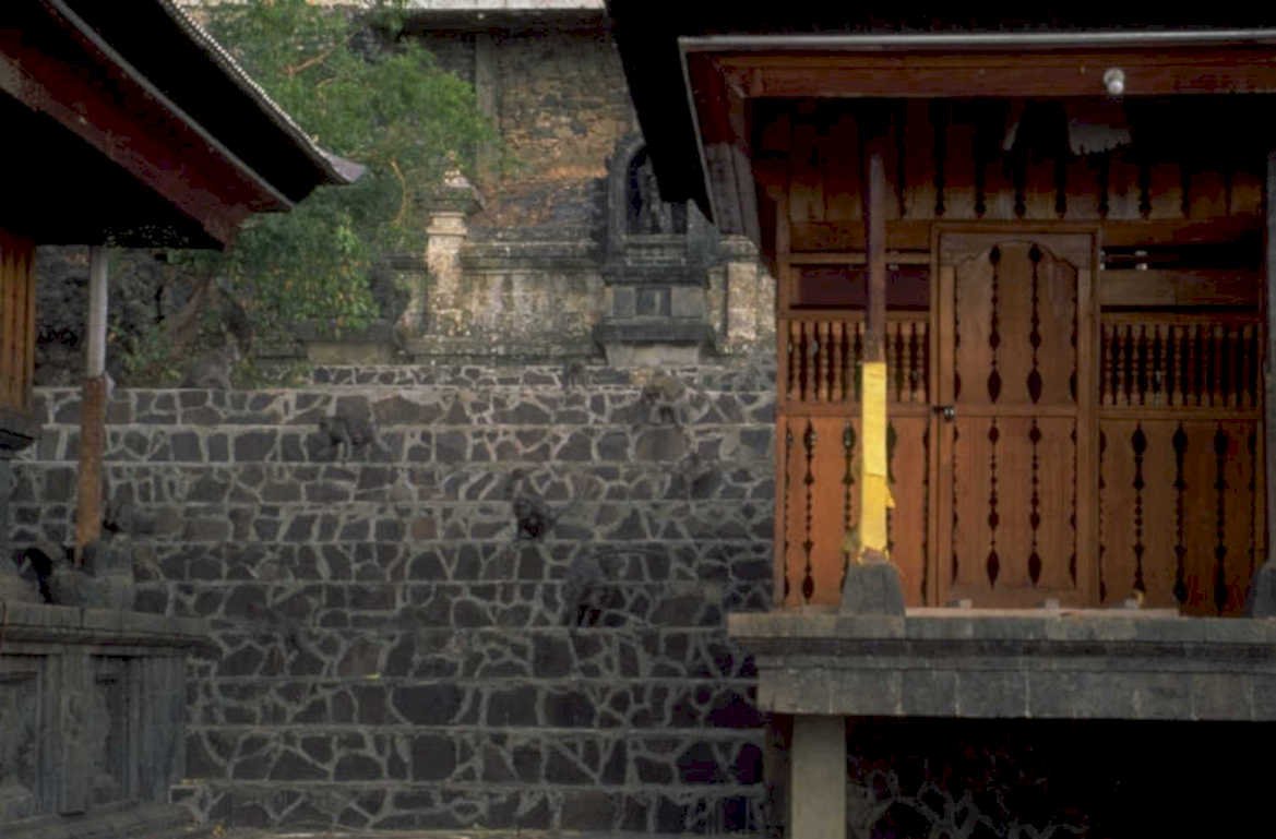 stone balcony china 1980s 1990s A4 Photo Print