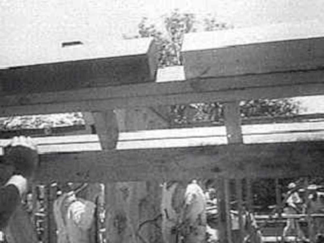 streetcar platform scene1980s 1990s A4 Photo Print