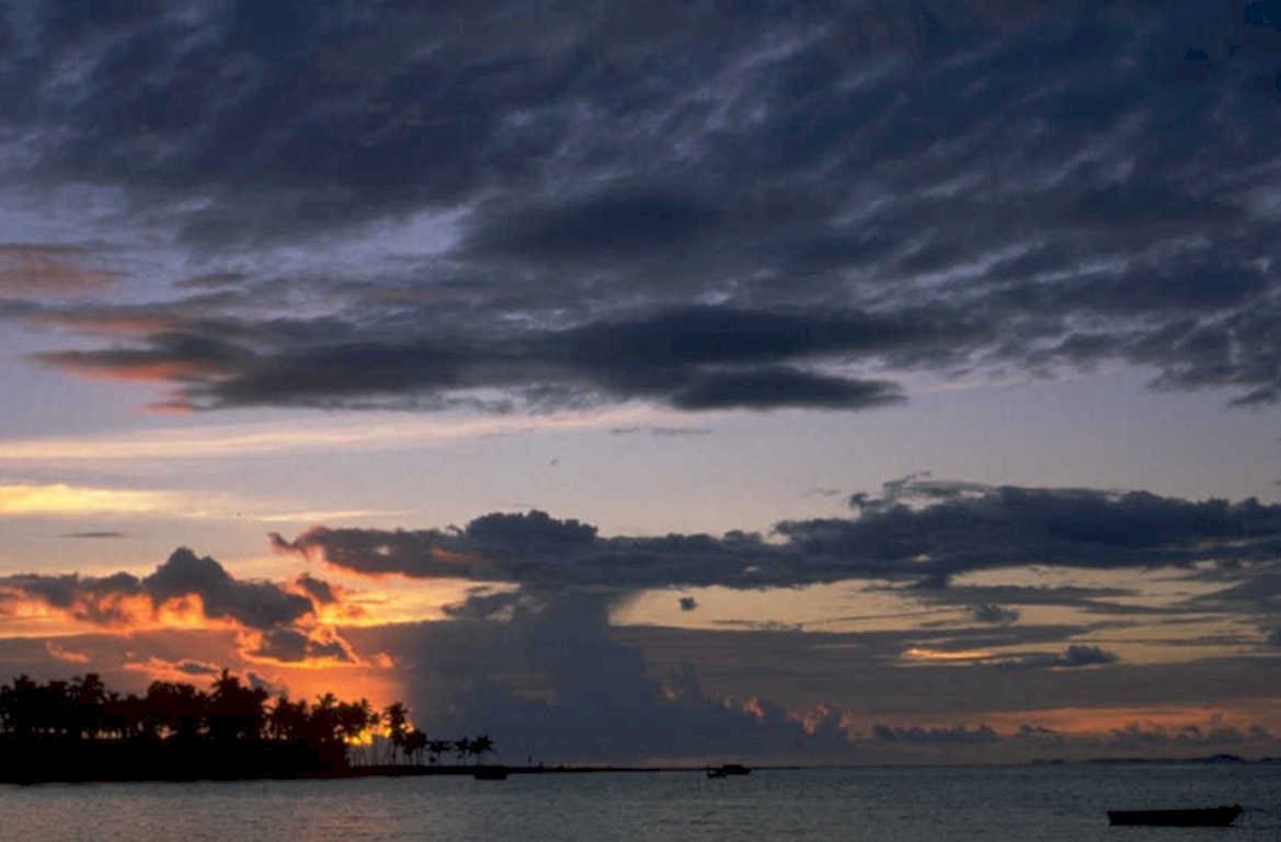 sunset beach clouds 1980s 1990s A4 Photo Print 43