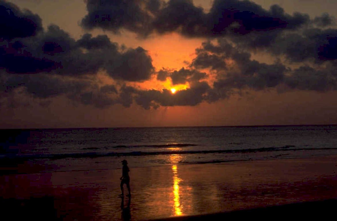 sunset beach silhouette 3 1980s 1990s A4 Photo Print