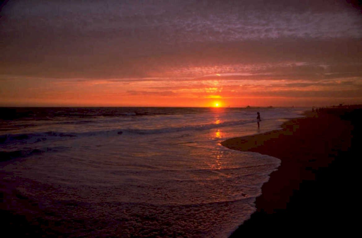 sunset beach waves 1980s 1990s A4 Photo Print