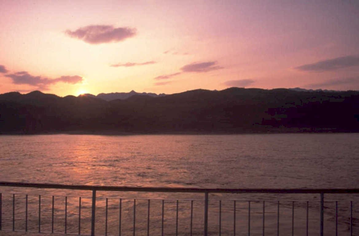 sunset cruise como 1980s 1990s A4 Photo Print