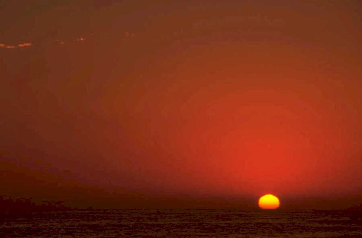 sunset ocean horizon 1980s 1990s A4 Photo Print