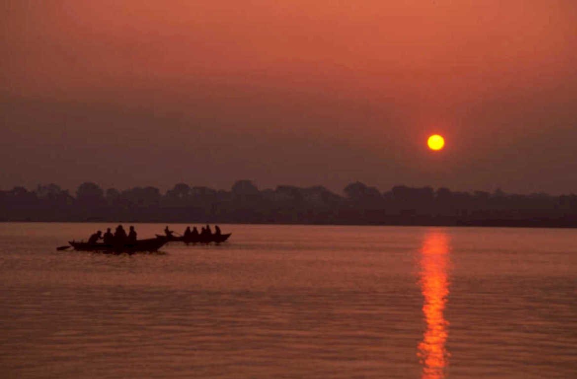sunset river boat 1 1980s 1990s A4 Photo Print