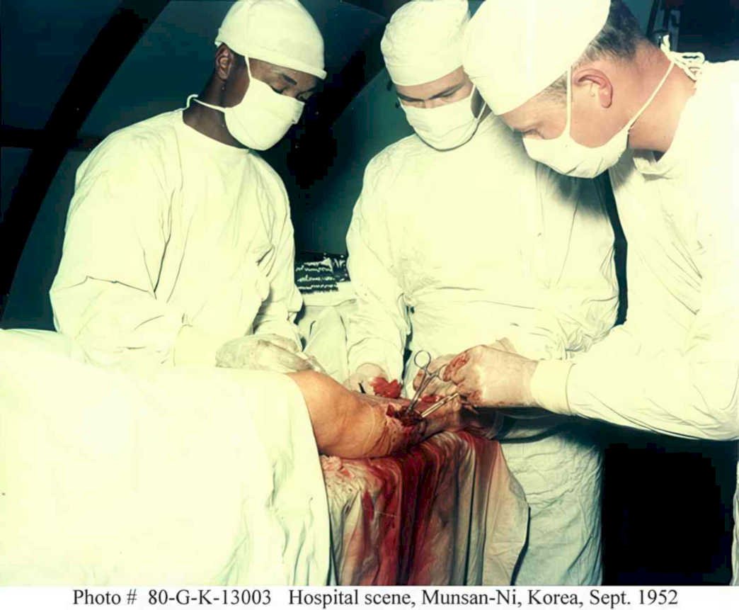surgery scene munsanni Vintage world war A4 Photo Print