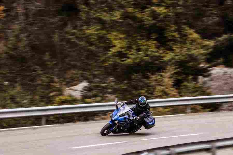 suzuki gsx s1000gt 2021 14562 14 Car A4 Photo Print