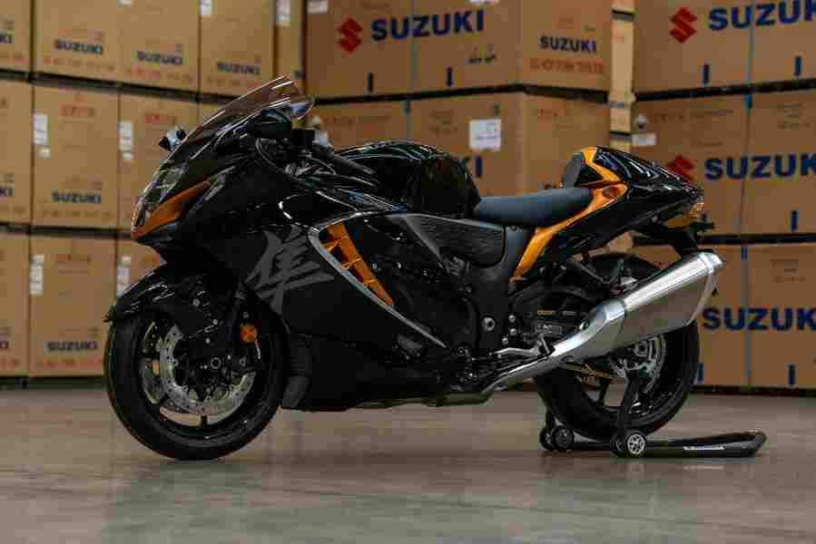 suzuki hayabusa 2021 14557 48 Car A4 Photo Print