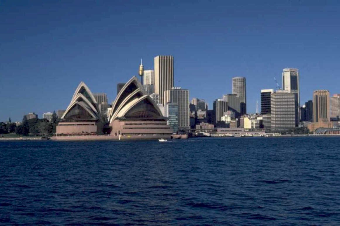 sydney opera house 4 1980s 1990s A4 Photo Print