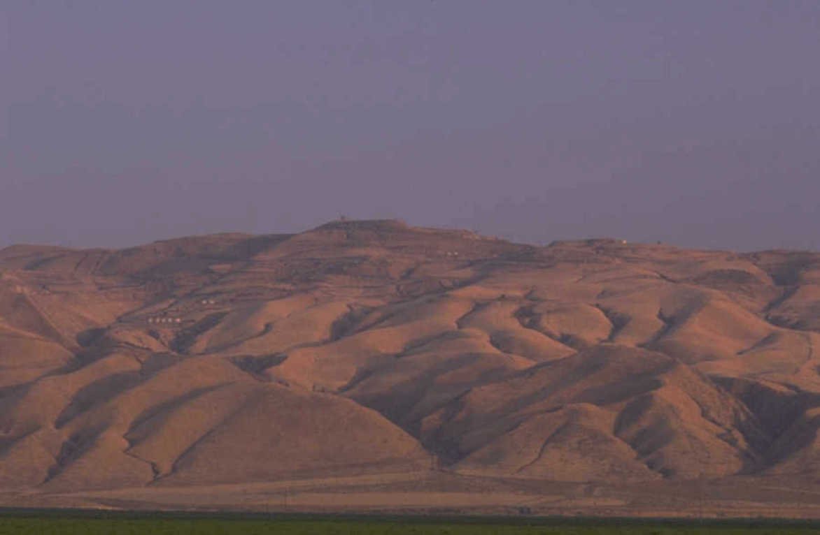 syrian desert hills 1980s 1990s A4 Photo Print