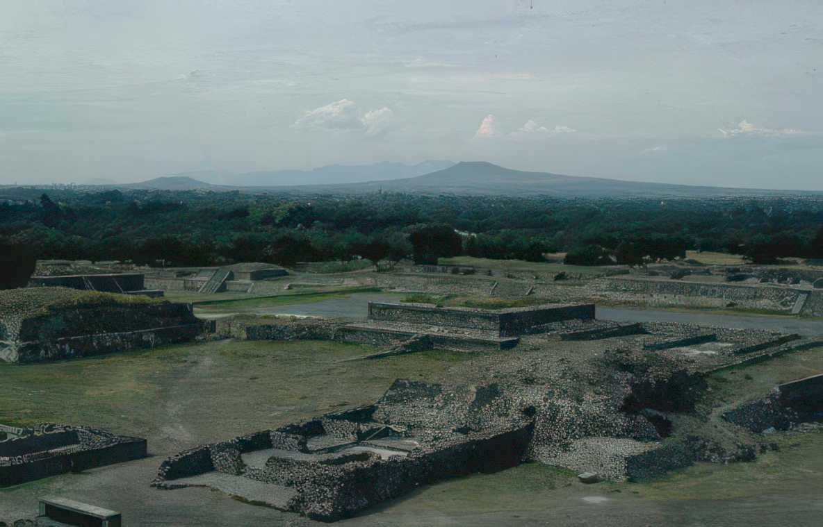 teotihuacan pyramid sun GIGA 2