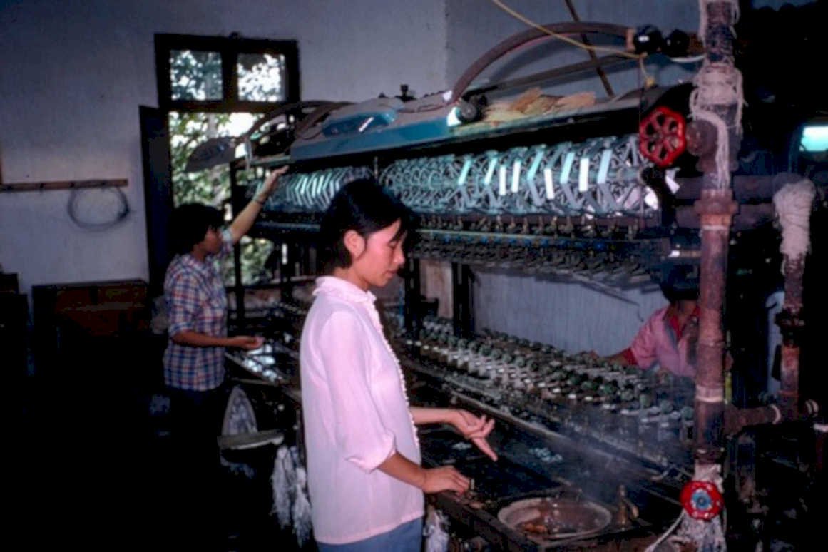 textile weaving loom1980s 1990s A4 Photo Print